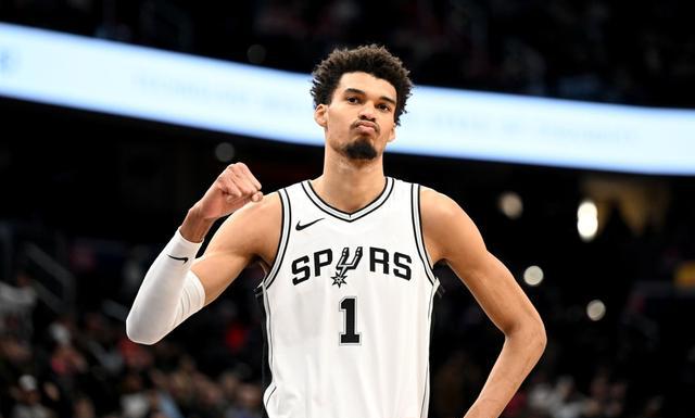 NBA中锋排名变化_nba中锋防守排名_申京崛起分析