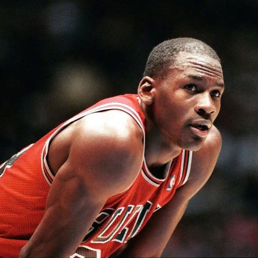 利拉德55分对比历史纪录_NBA季后赛历史得分排名_nba现役季后赛得分榜