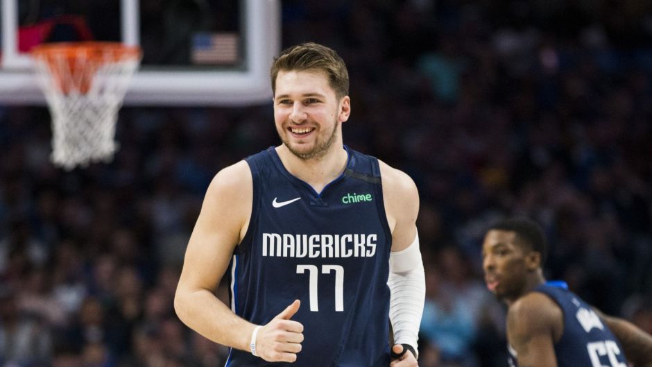 2021-2022赛程过三分之一，NBA现役十大球星排名新鲜出炉